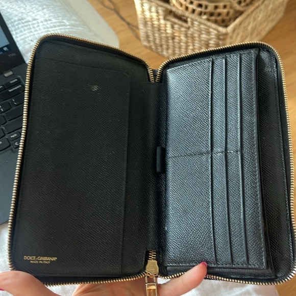 Dolce & Gabbana Black Agenda/Wallet - Picture 7 of 12